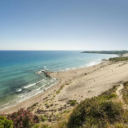 Paradisos Frangokastello